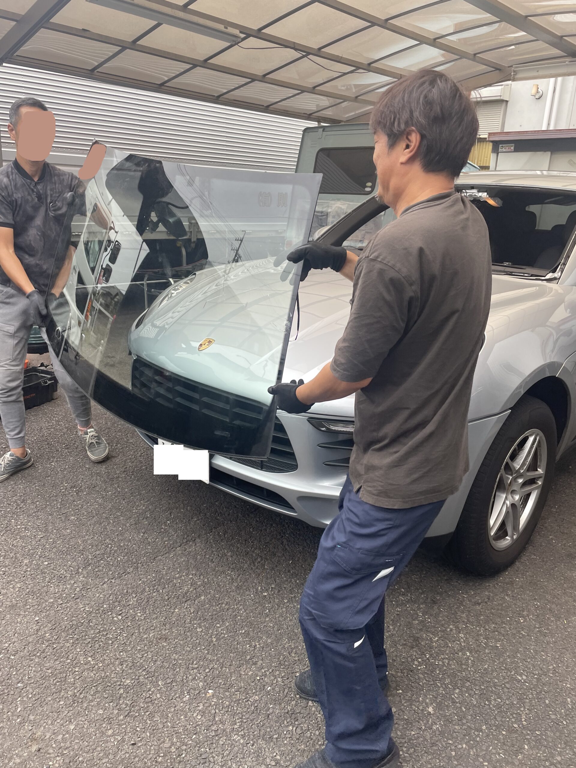 マカンガラス交換