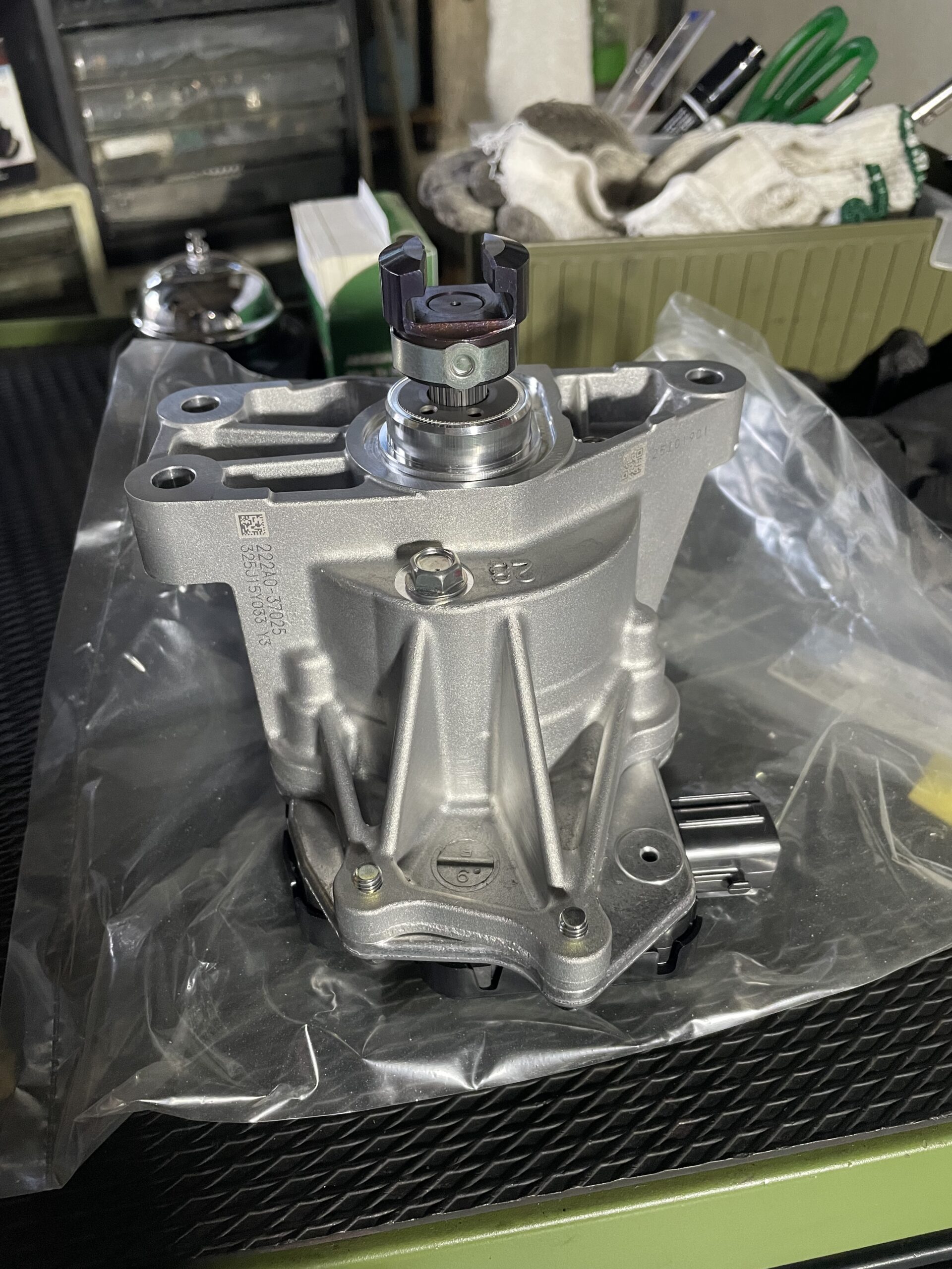 エンジン不調の為　バルブコントロールリフト交換